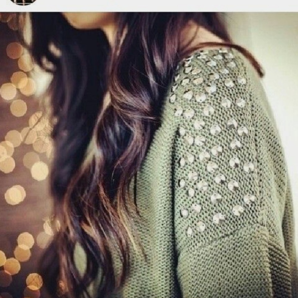 Windsor | Studded Shoulder Oversized Sweater